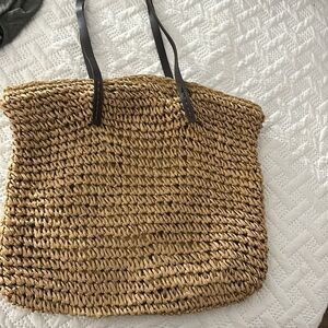 Woven beach bag!